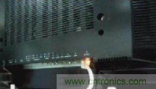 中線和地線互相接錯，產(chǎn)生打火的情況