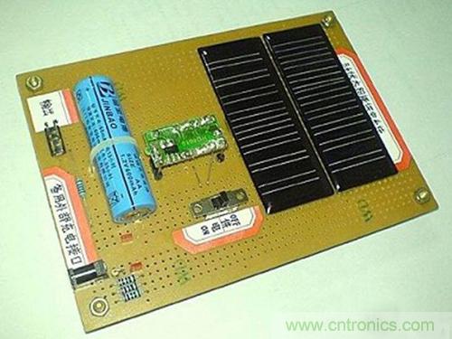 微型太陽能供電板DIY，給手電筒收音機(jī)供電