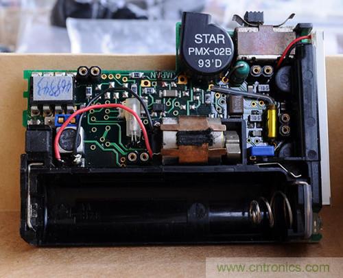 【拆解】走進(jìn)傳呼時(shí)代，天價(jià)傳呼機(jī)拆解探奇