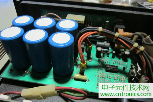 用料很給力！專業(yè)后級功放美國高峰FA1201拆解