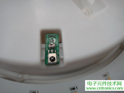 高端大氣上檔次！智能遙控調(diào)光LED吸頂燈拆解