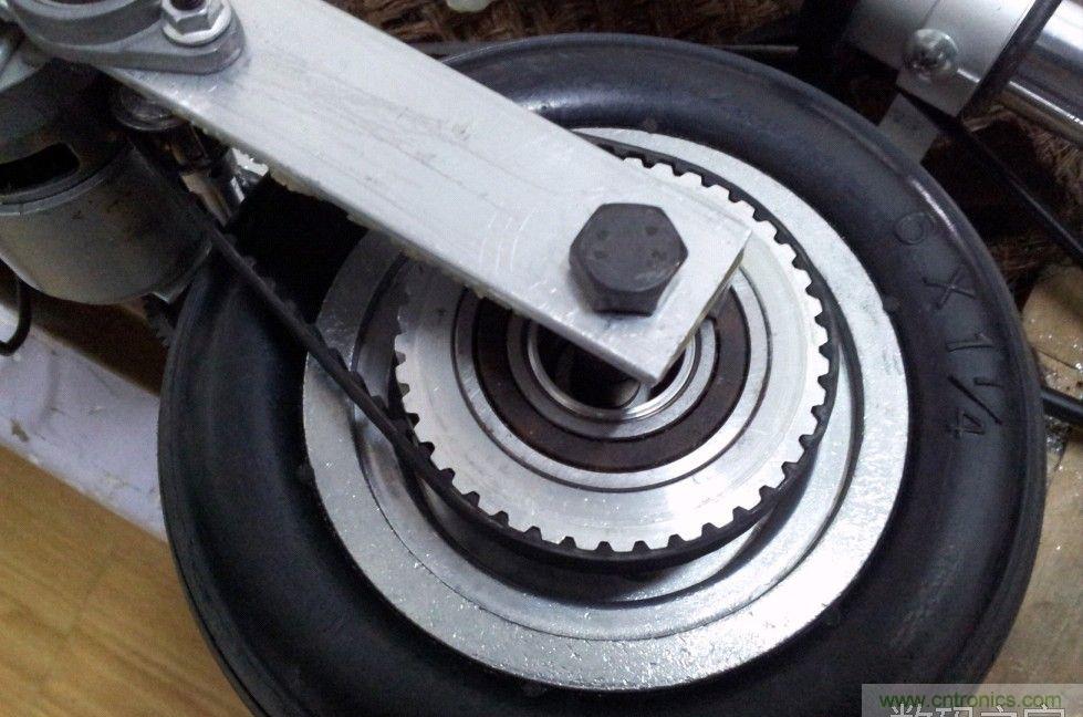 能工巧匠！DIY屬于你的電動滑板車！