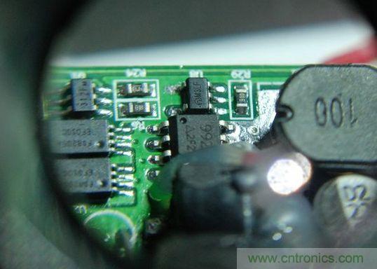 圖文并茂！移動電源升壓效率大檢測