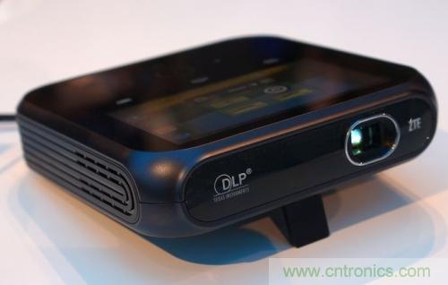 DLP微投掀翻消費(fèi)電子市場(chǎng)，無(wú)屏顯示炙手可熱