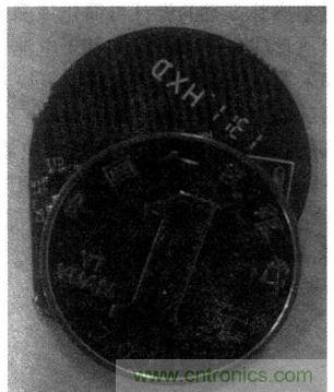 超小型、超高頻段的RFID標(biāo)簽PCB天線的設(shè)計