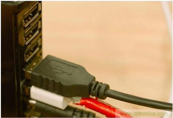 C.H.I.P. 和 Pi Zero超微型電腦&mdash;&mdash;誰才是創(chuàng)客們心里的 No.1？