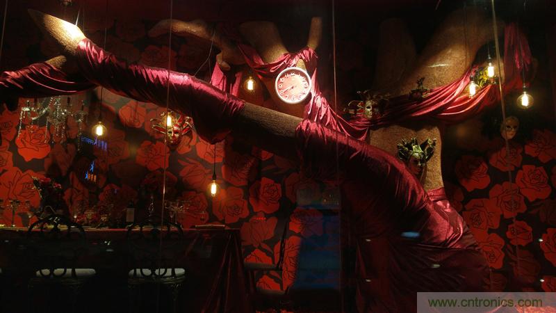 無(wú)邊框的 nubia Z9 ，一款既有驚喜，又有驚艷的智能手機(jī)