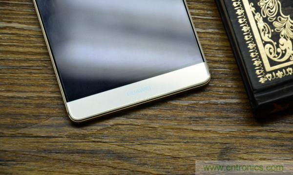 新旗艦Mate 8全評測：橫空出世！能否延續(xù)一機難求？