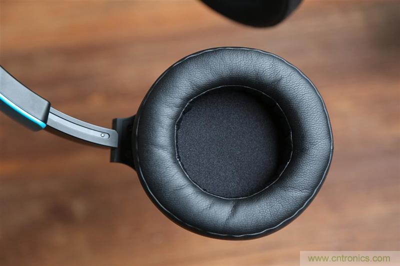 頭條哥的夢(mèng)想之作！FIIL耳機(jī)能讓汪峰上頭條否？