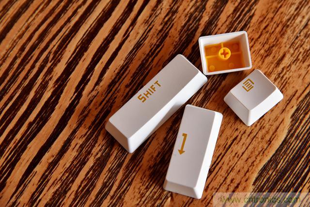 左手寫愛，右手寫他&mdash;&mdash;從此鍵盤鼠標不分家！