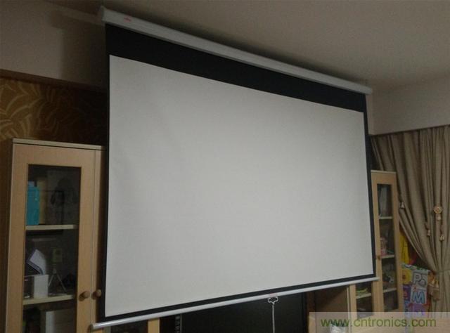 無(wú)屏電視時(shí)代已然來(lái)臨，客廳你做好準(zhǔn)備了嗎？