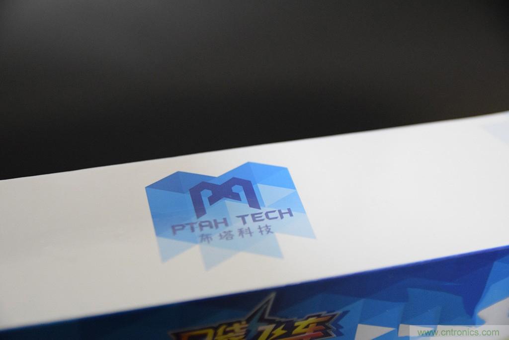 虛擬與現(xiàn)實(shí)相結(jié)合的飛車(chē)游戲，讓你體驗(yàn)速度與激情的碰撞！