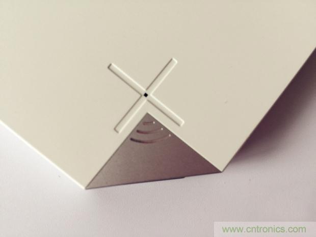 長(zhǎng)虹流云智能電源，集&ldquo;充電&rdquo;+&ldquo;存儲(chǔ)&rdquo;于一身