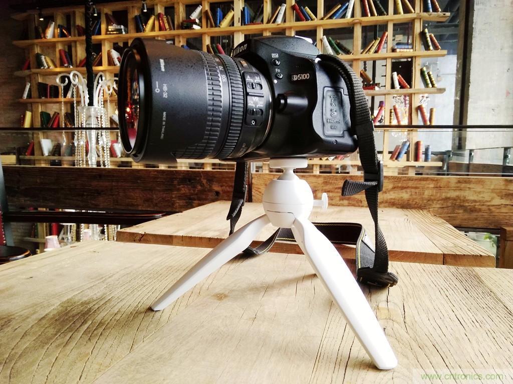 逼格滿滿的相機(jī)便攜三腳架，三足鼎立才安全