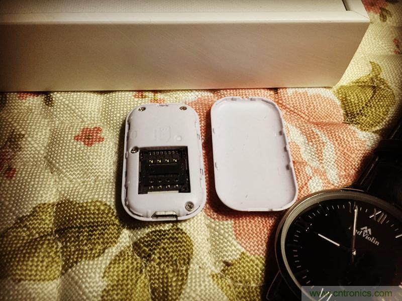 &ldquo;雙享號(hào)&rdquo;讓 iPhone 實(shí)現(xiàn)雙卡雙待，So easy！