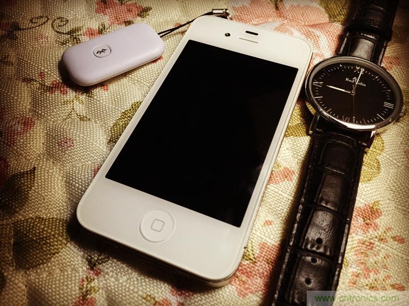 &ldquo;雙享號(hào)&rdquo;讓 iPhone 實(shí)現(xiàn)雙卡雙待，So easy！