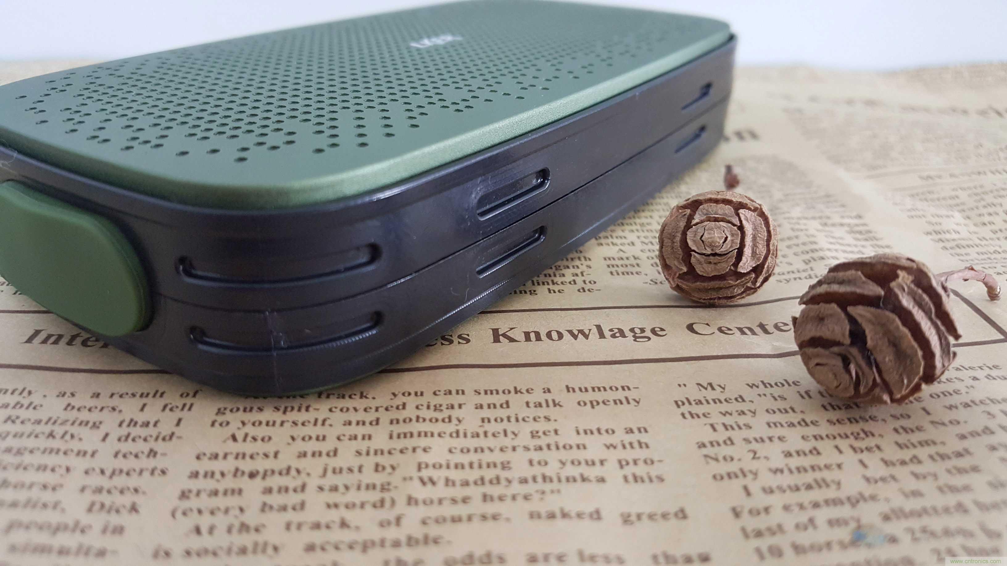 搞怪&ldquo;美人魚&rdquo;盡享靈克藍牙音箱的天籟之音！