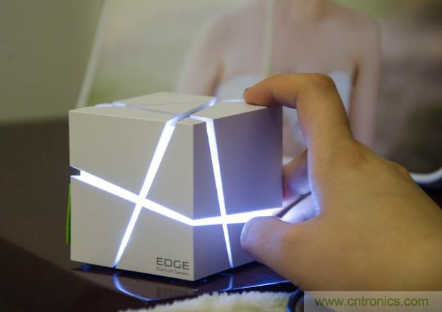 洛斐創(chuàng)意藍牙音箱，光與建筑點綴生活