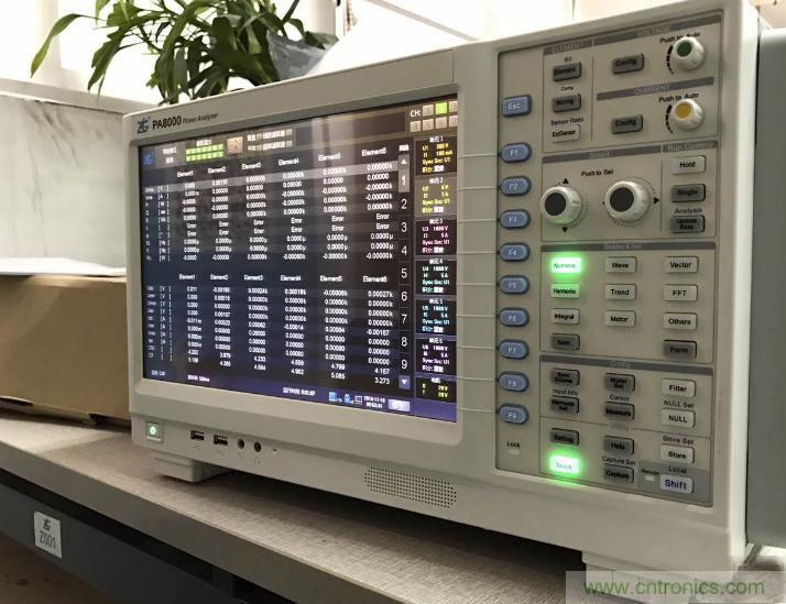 &ldquo;瘋7&rdquo;手機充電實測：為何沿用傳統(tǒng)充電模式？