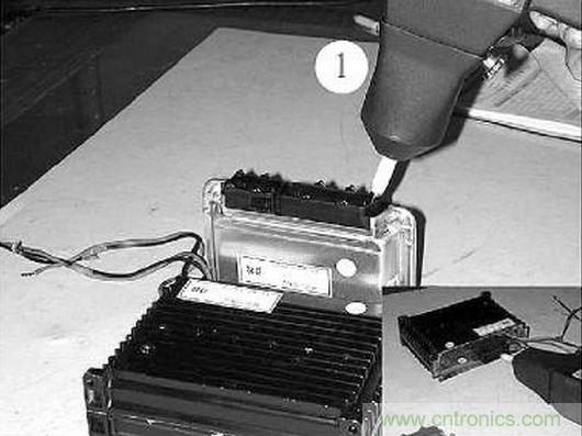 燃料電池汽車(chē)整車(chē)控制器電磁兼容性研究與試驗(yàn)