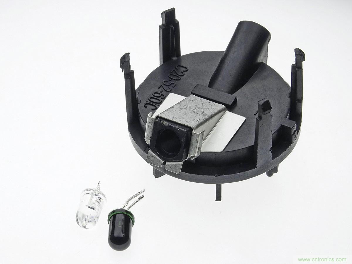 小米煙霧報(bào)警器拆解：一顆電池可用五年是如何做到的？