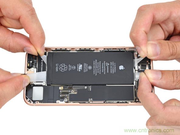 iPhone 8首拆：無線充電版本的iPhone 7？