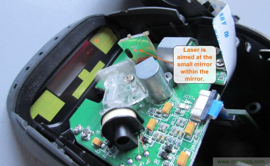 拆解45美元的藍牙無線條碼掃描槍，發(fā)現(xiàn)里面鏡中有鏡