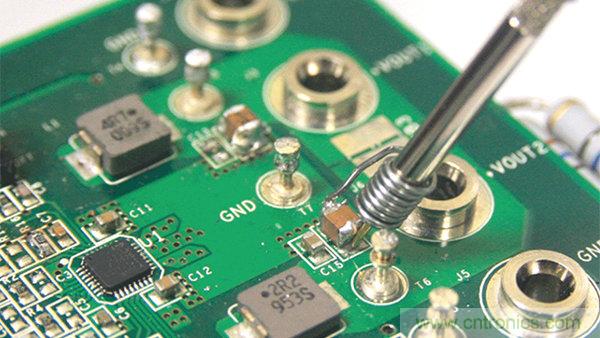 了解開關(guān)調(diào)節(jié)器的輸出，加快電源設(shè)計(jì)