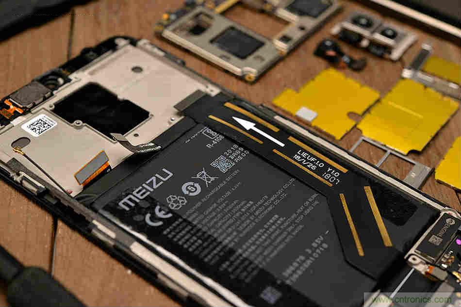 拆解魅族15 Plus：玩轉(zhuǎn)了新概念，但其工藝究竟如何？