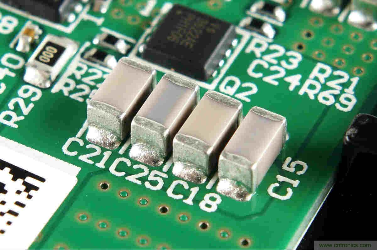 拆解對比：系出同門，小米、紫米無線充電器的差別有多大？