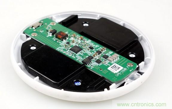 拆解對比：系出同門，小米、紫米無線充電器的差別有多大？