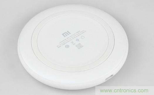 拆解對比：系出同門，小米、紫米無線充電器的差別有多大？