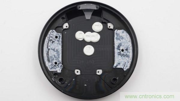 拆解華為保時捷設計快充無線充電器：憑啥能賣699？