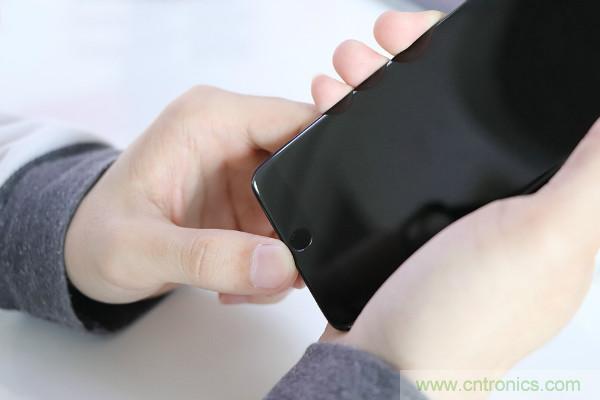 魅族M15拆解：做工精致，壓感Home鍵采用中國芯