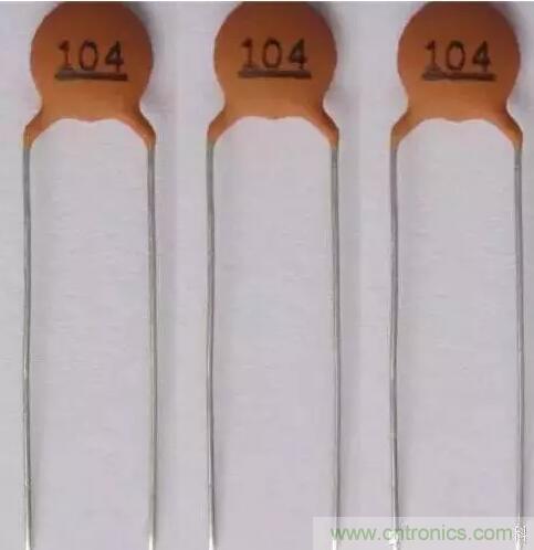 如何區(qū)分電解電容與無(wú)極性電容？