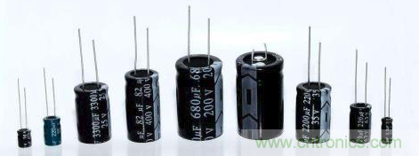 電容的尺寸、耐壓值、方向，這些參數(shù)該如何選擇？