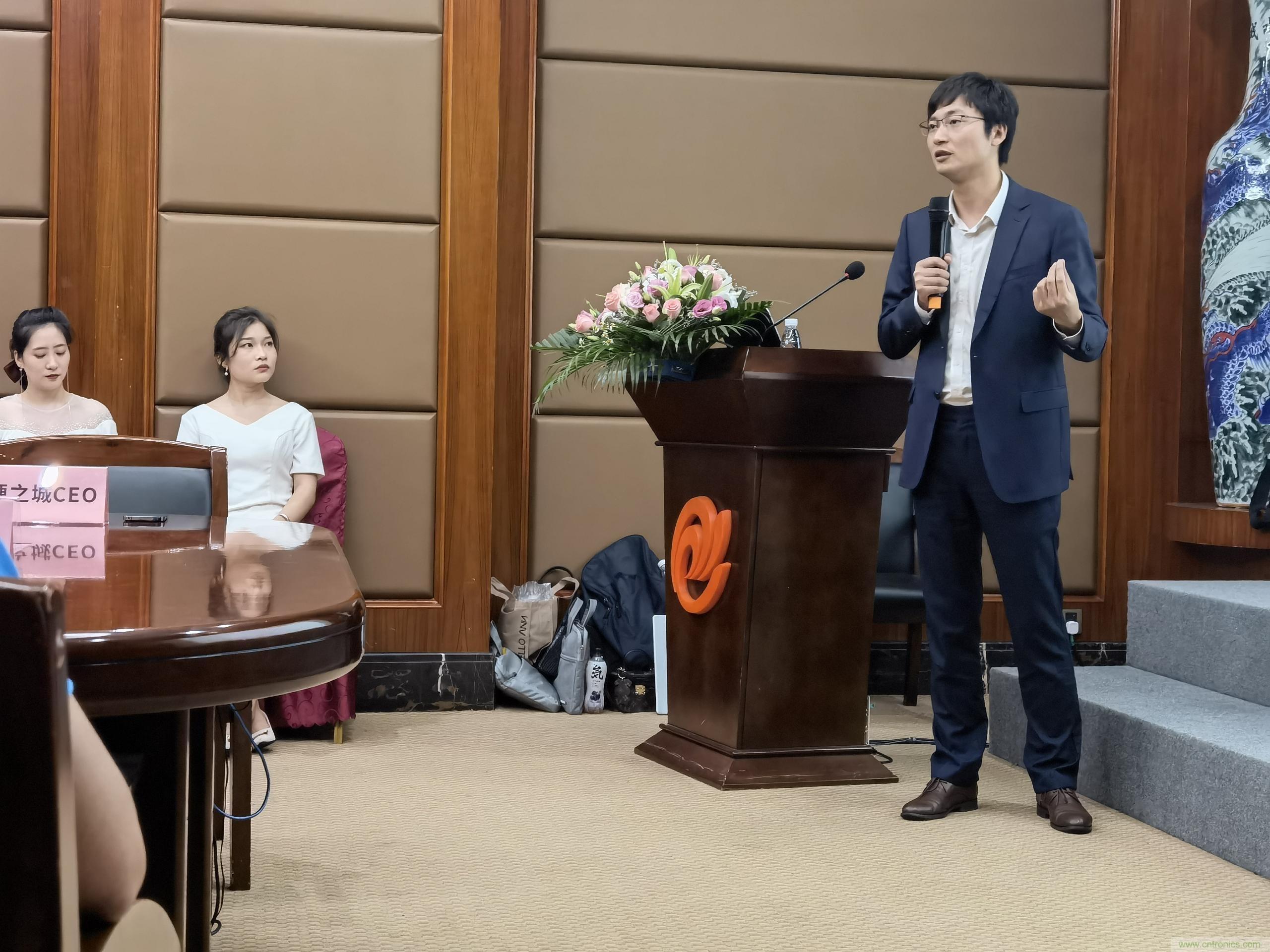 硬之城品牌&middot;業(yè)務(wù)升級(jí)，聯(lián)合多家銀行助力產(chǎn)業(yè)發(fā)展