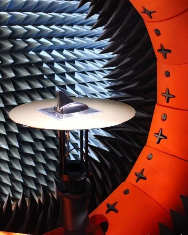 MVG測(cè)試測(cè)量解決方案確保汽車(chē)天線通信性能的安全、穩(wěn)定和高效